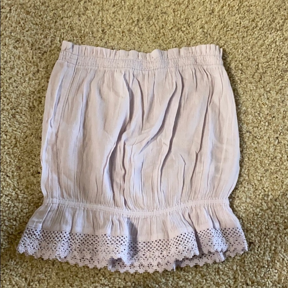 Light purple strapless top